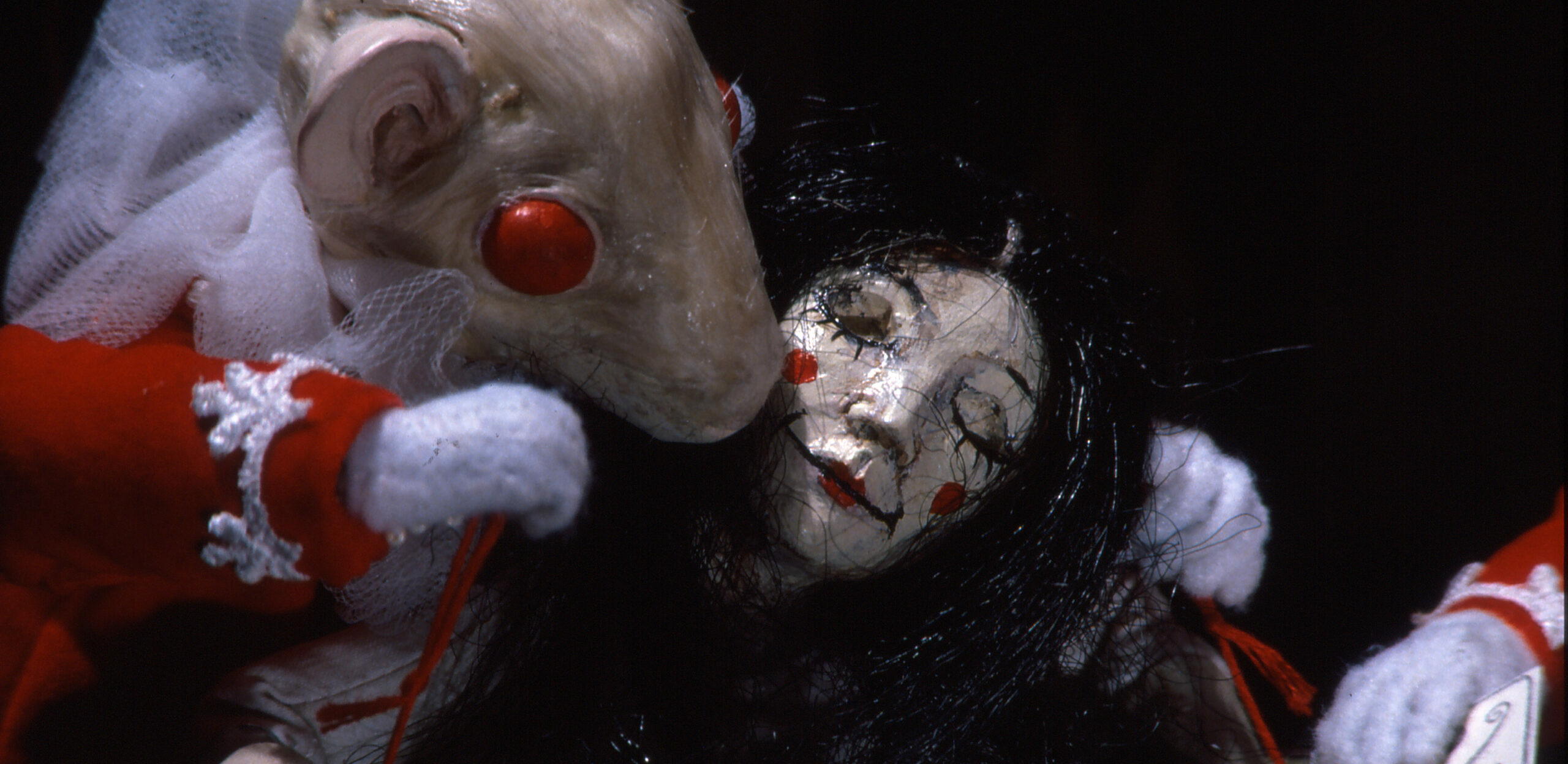 Unseen Cinema – Blood Tea and Red String